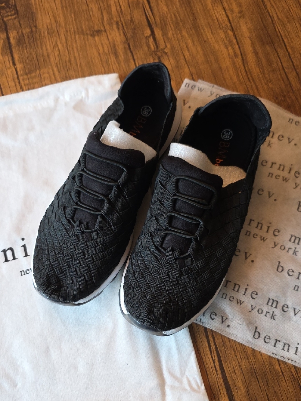 bernie mev. Victoria Black Woven Slip-On Sneakers with White & Gummy Sole